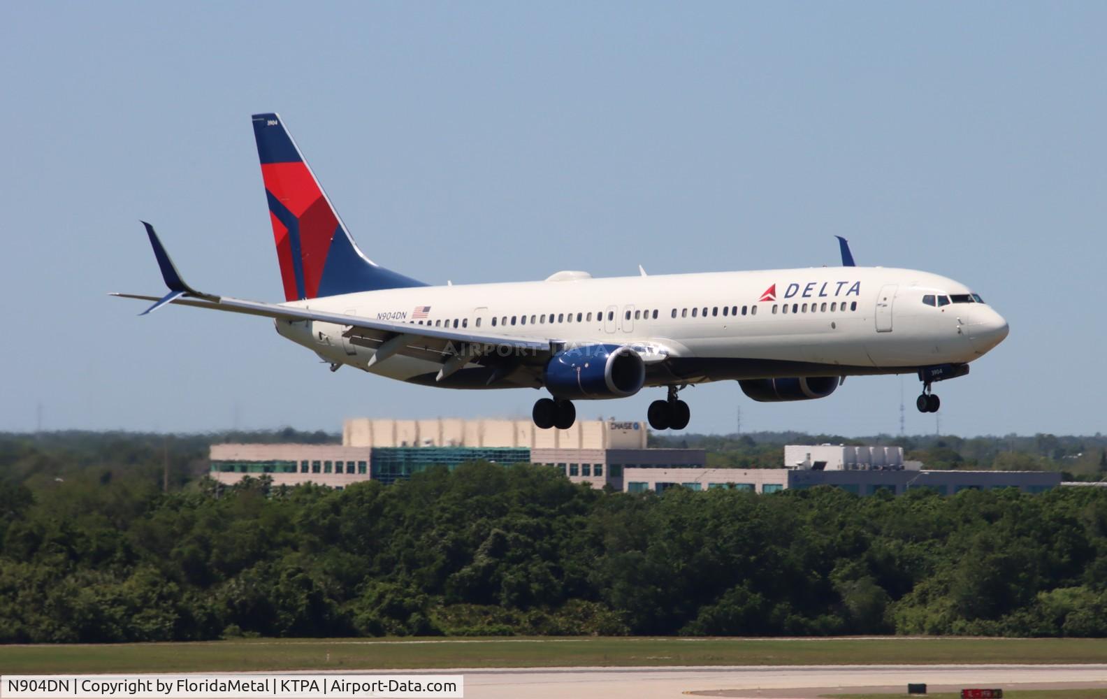 N904DN, 2018 Boeing 737-932ER C/N 32008, DAL 739 zx jfk-tpa