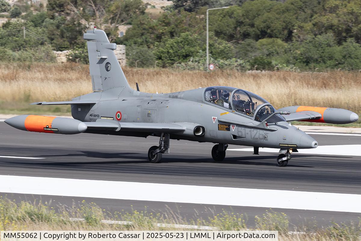 MM55062, Aermacchi MB-339CD C/N 6859/192/CD001, Runway 05