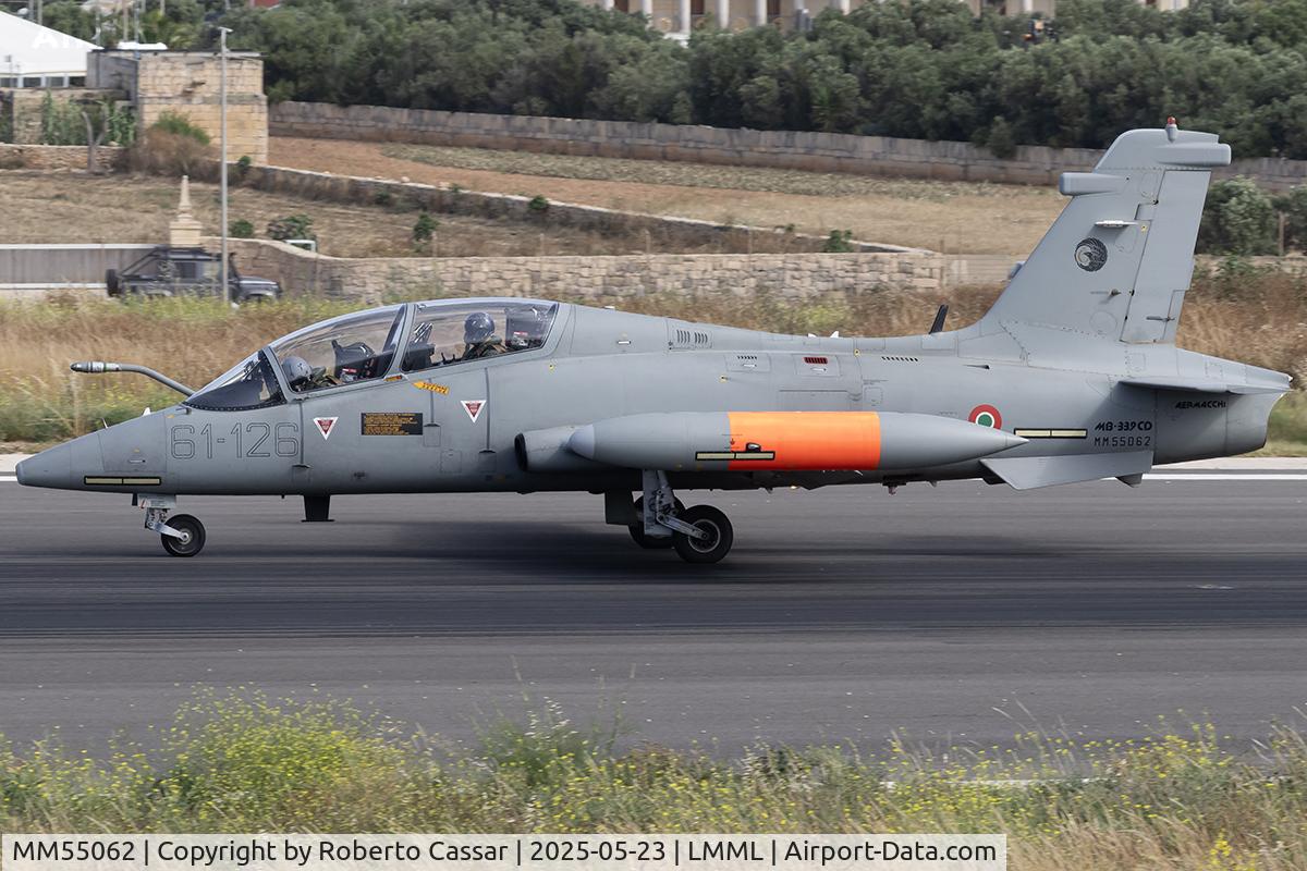 MM55062, Aermacchi MB-339CD C/N 6859/192/CD001, Runway 05
