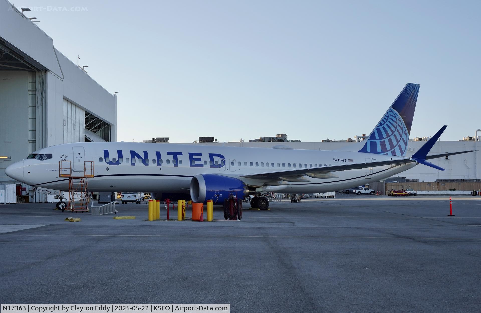 N17363, 2025 Boeing 737 MAX 8 C/N 67629, SFO 2025
