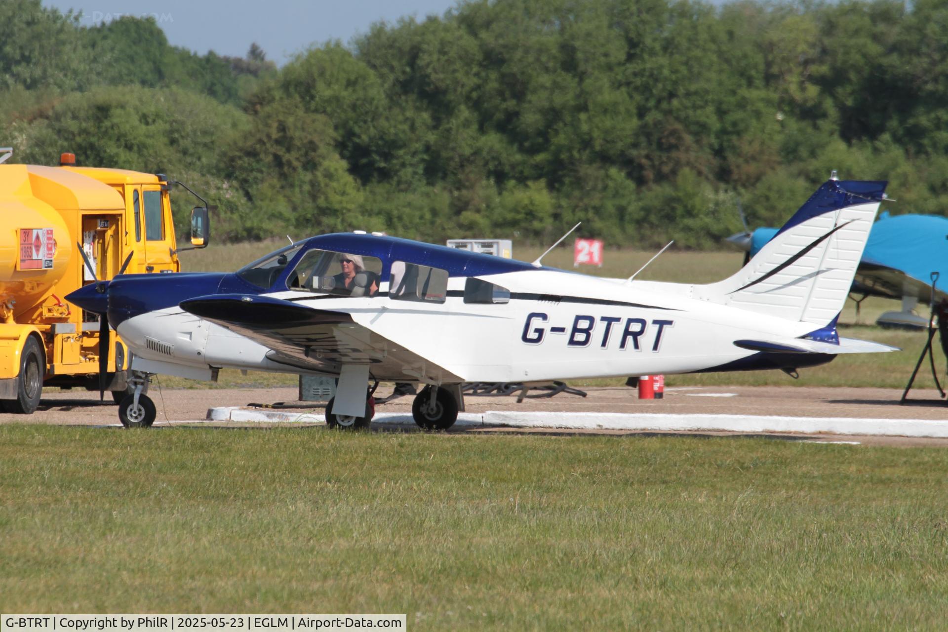G-BTRT, 1975 Piper PA-28R-200 Cherokee Arrow C/N 28R-7535270, G-BTRT 1975 Piper PA-28R-200 Cherokee Arrow White Waltham