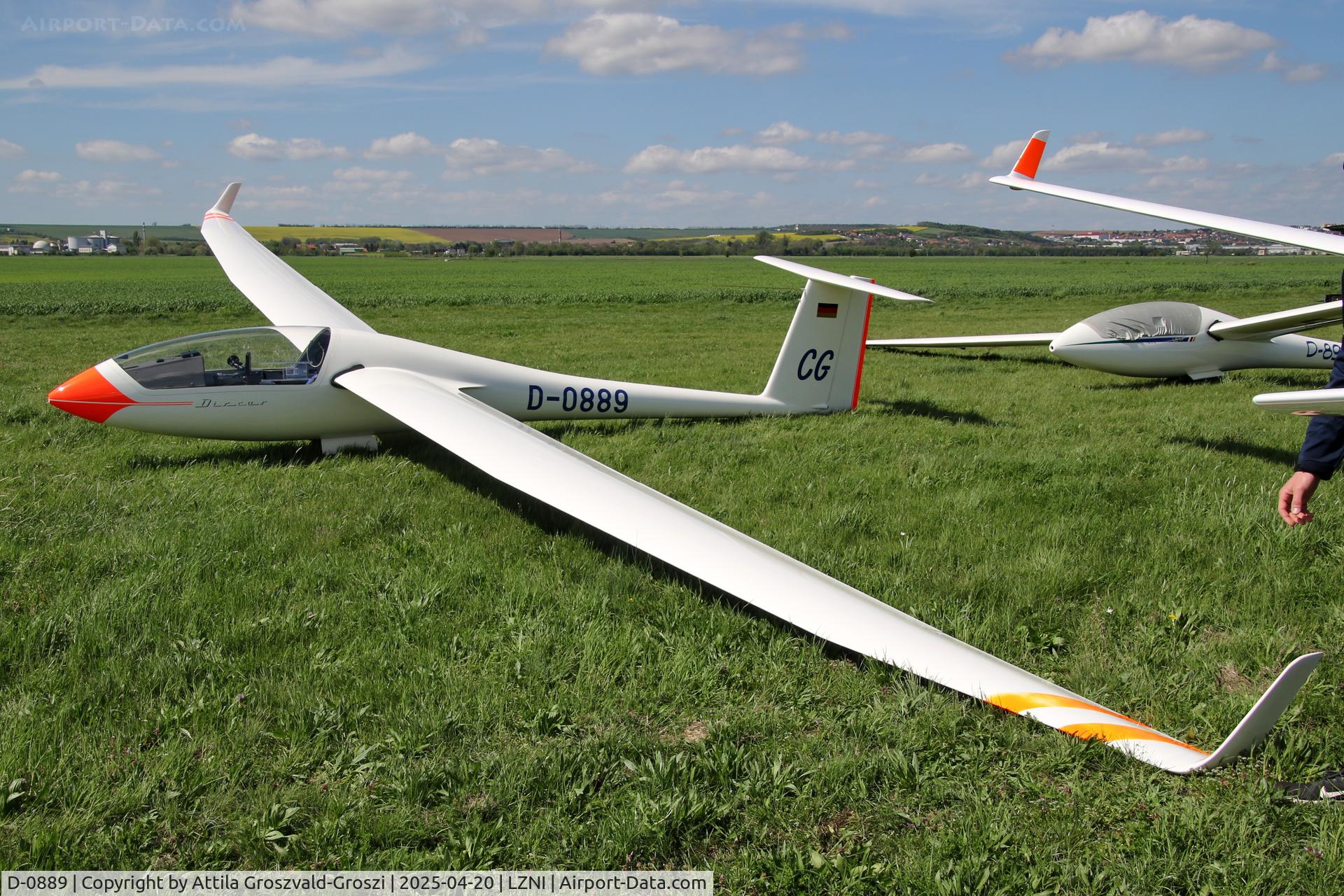 D-0889, Schempp-Hirth DISCUS B C/N 201, LZNI - Nitra Airport, Slovakia - Pribina Cup 2025