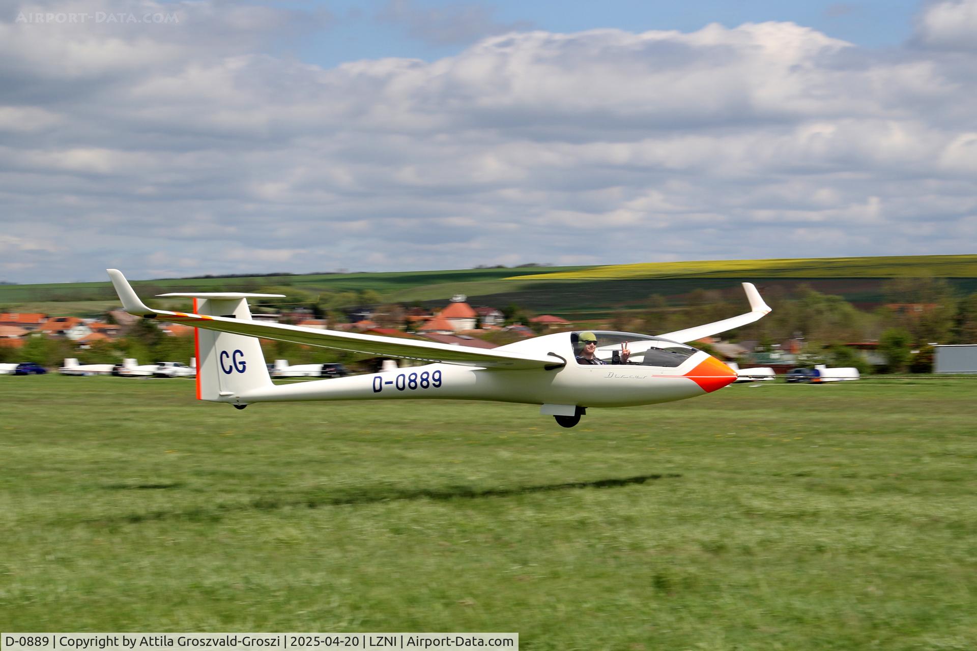 D-0889, Schempp-Hirth DISCUS B C/N 201, LZNI - Nitra Airport, Slovakia - Pribina Cup 2025