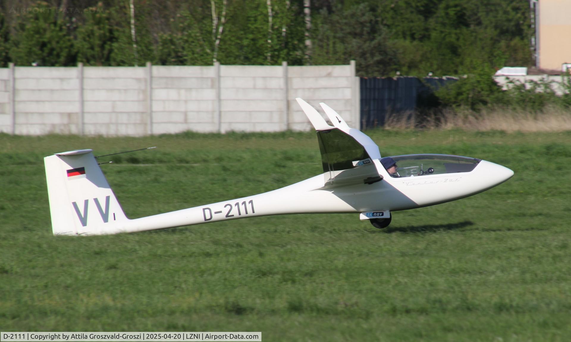 D-2111, Schempp-Hirth Ventus 2AX C/N 1, LZNI - Nitra Airport, Slovakia - Pribina Cup 2025