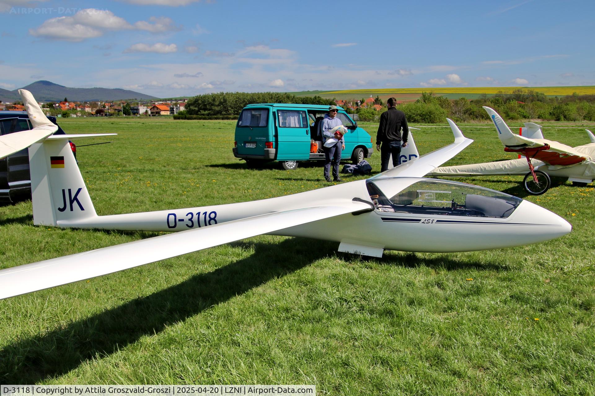 D-3118, 1997 Rolladen-Schneider LS-8a C/N 8133, LZNI - Nitra Airport, Slovakia - Pribina Cup 2025