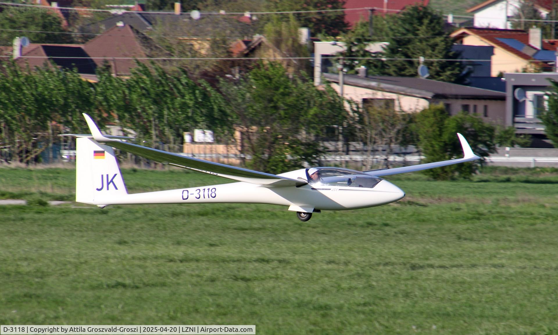 D-3118, 1997 Rolladen-Schneider LS-8a C/N 8133, LZNI - Nitra Airport, Slovakia - Pribina Cup 2025