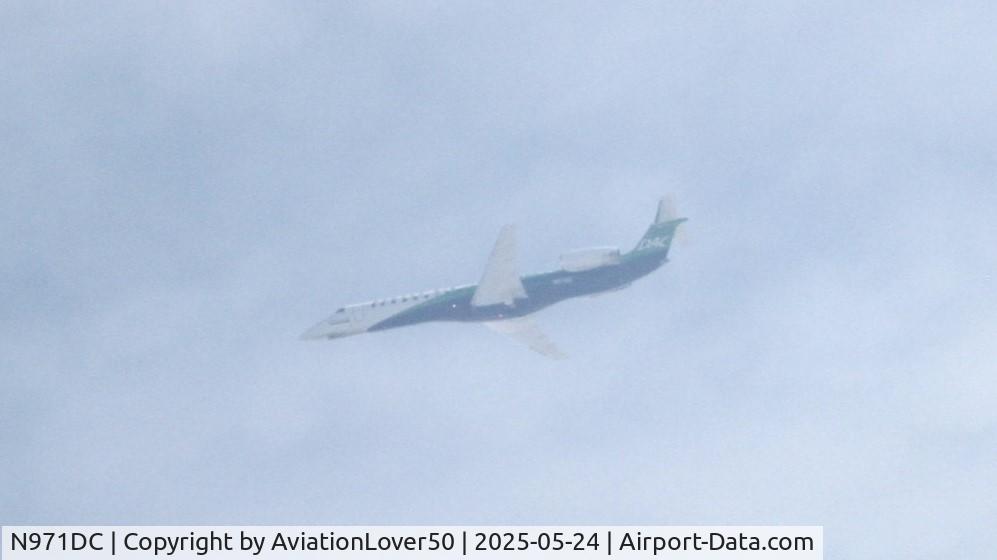 N971DC, 2004 Embraer ERJ-145LR (EMB-145LR) C/N 14500821, Denver Air Connection/Key Lime ERJ-145 KG5872/LYM5872 KATL --> KMKL