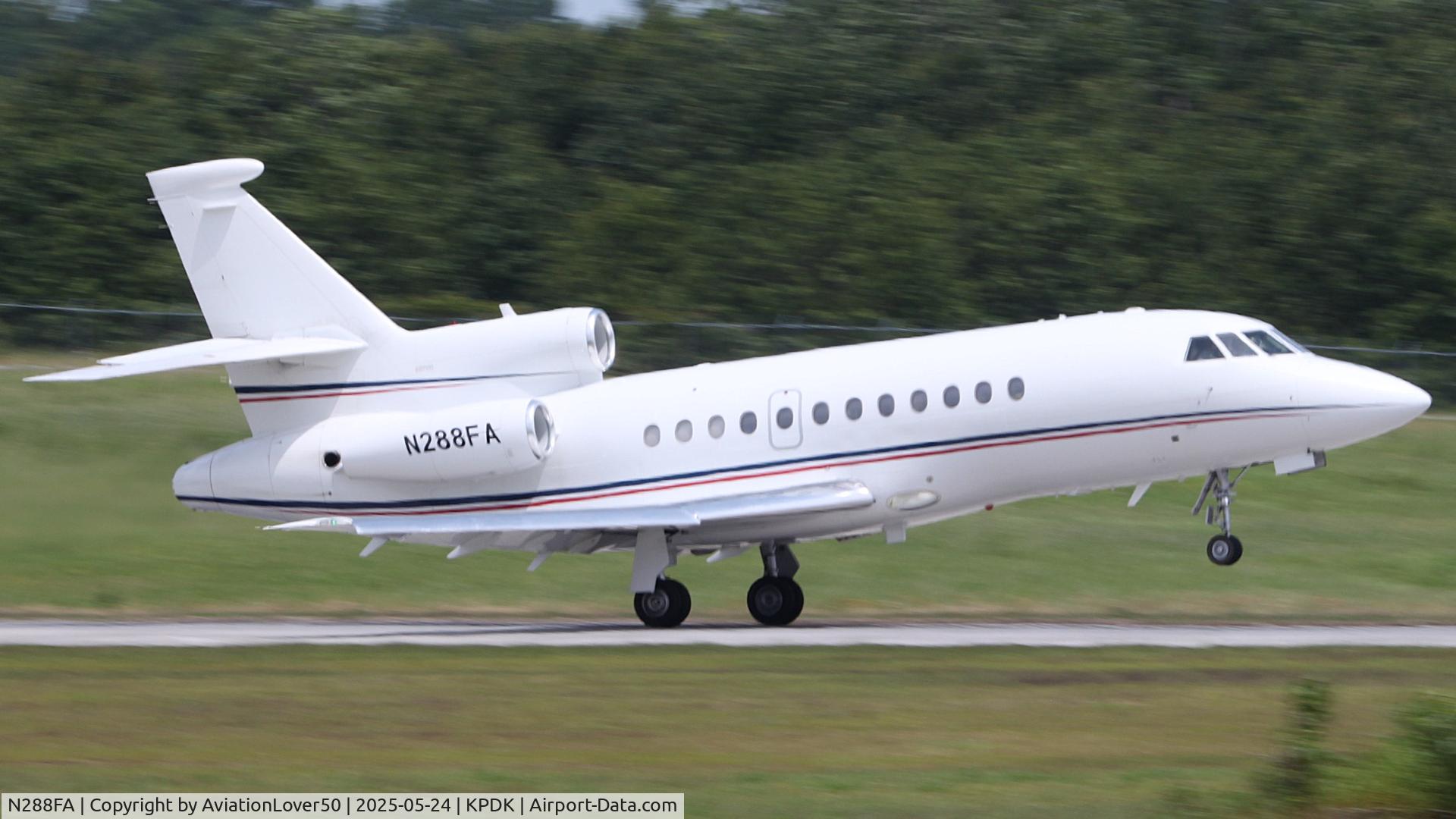 N288FA, 1995 Dassault Falcon 900B C/N 148, Falcon 900B