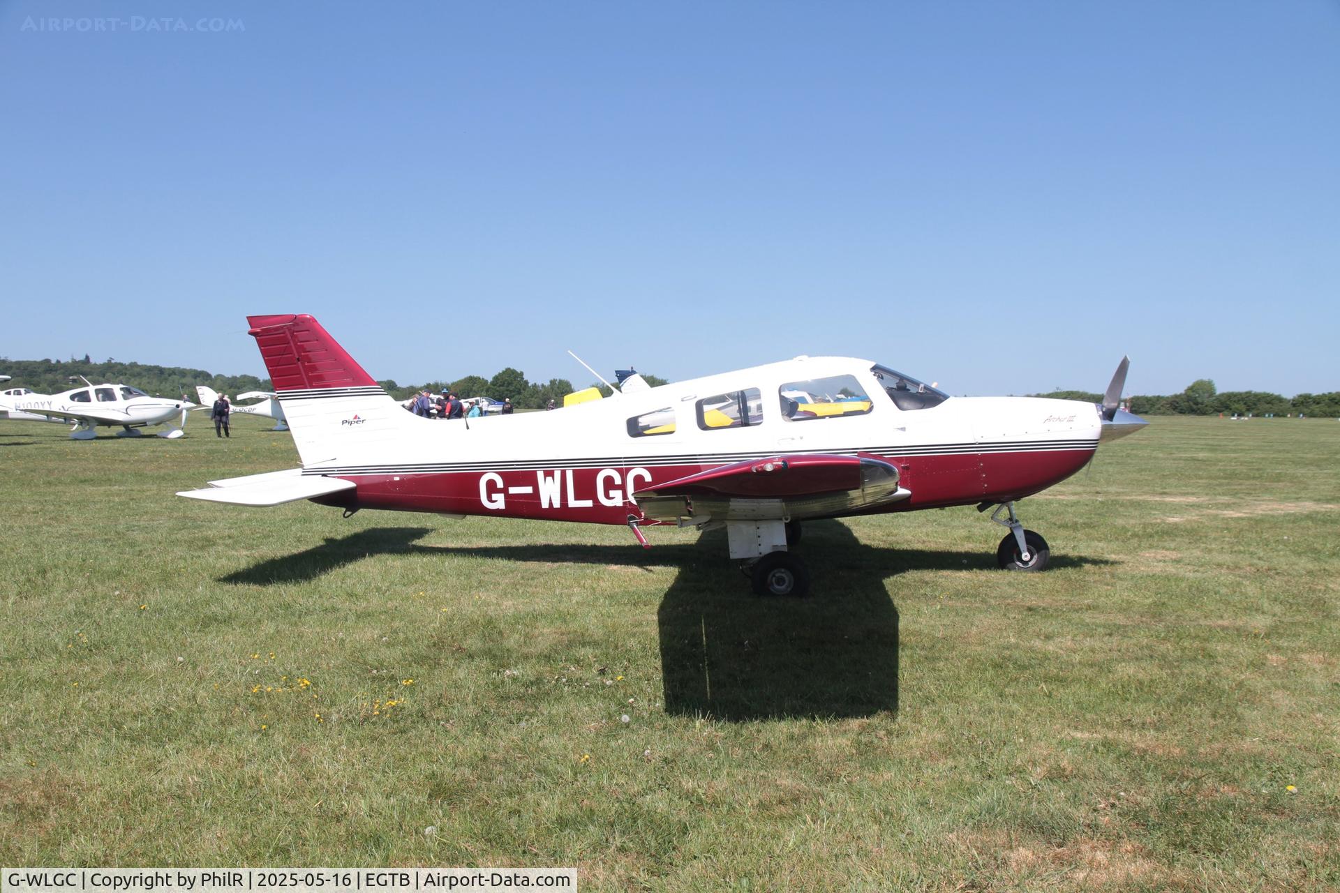 G-WLGC, 2001 Piper PA-28-181 Cherokee Archer III C/N 2843484, G-WLGC 2001 Piper PA-28-181 Cherokee Archer lll Private Flyer Fest Booker 