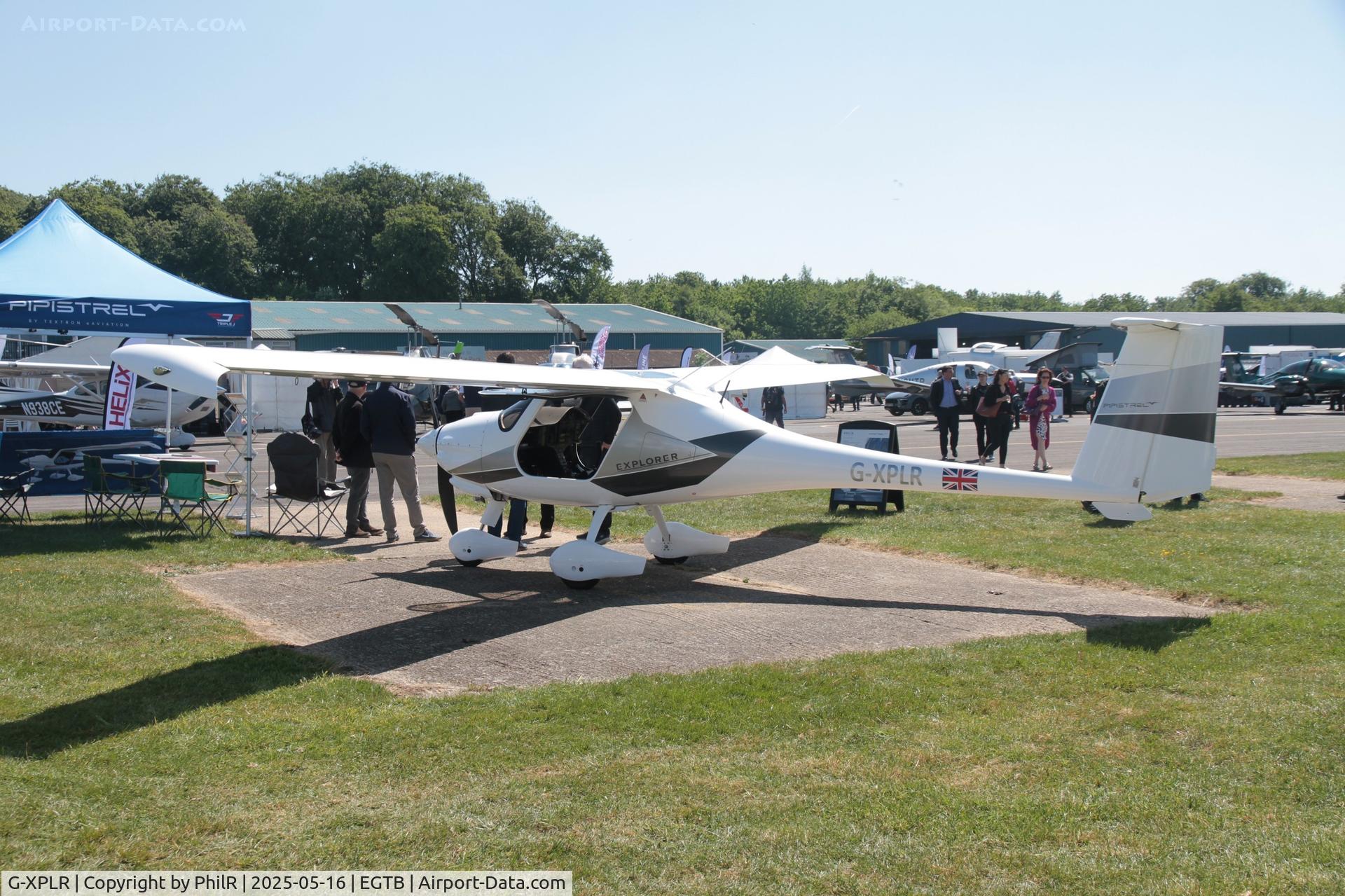 G-WLGC, 2001 Piper PA-28-181 Cherokee Archer III C/N 2843484, G-XPLR 2024 Pipistrel D.O.O. Ajdovscina Virus SW121A Explorer Private Flyer Fest Booker 