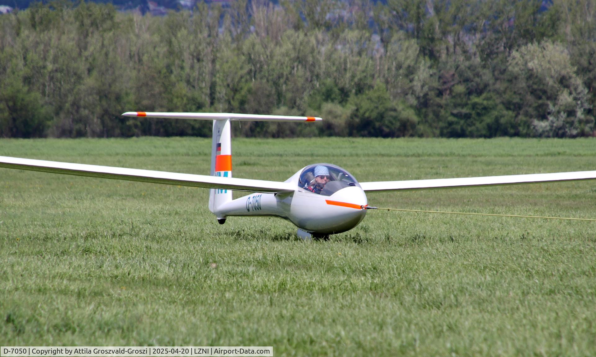 D-7050, 1977 Glasflugel H303 Mosquito C/N 57, LZNI - Nitra Airport, Slovakia - Pribina Cup 2025
