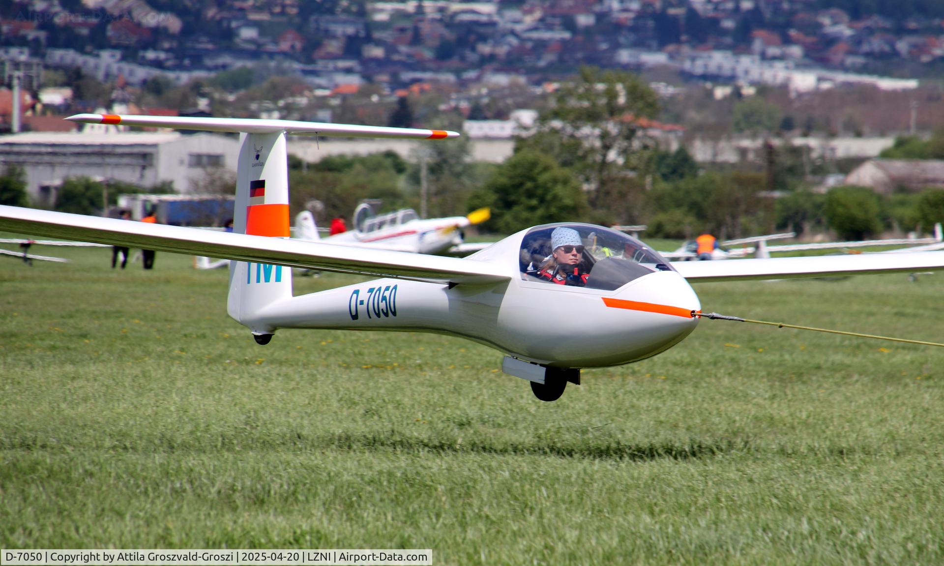 D-7050, 1977 Glasflugel H303 Mosquito C/N 57, LZNI - Nitra Airport, Slovakia - Pribina Cup 2025