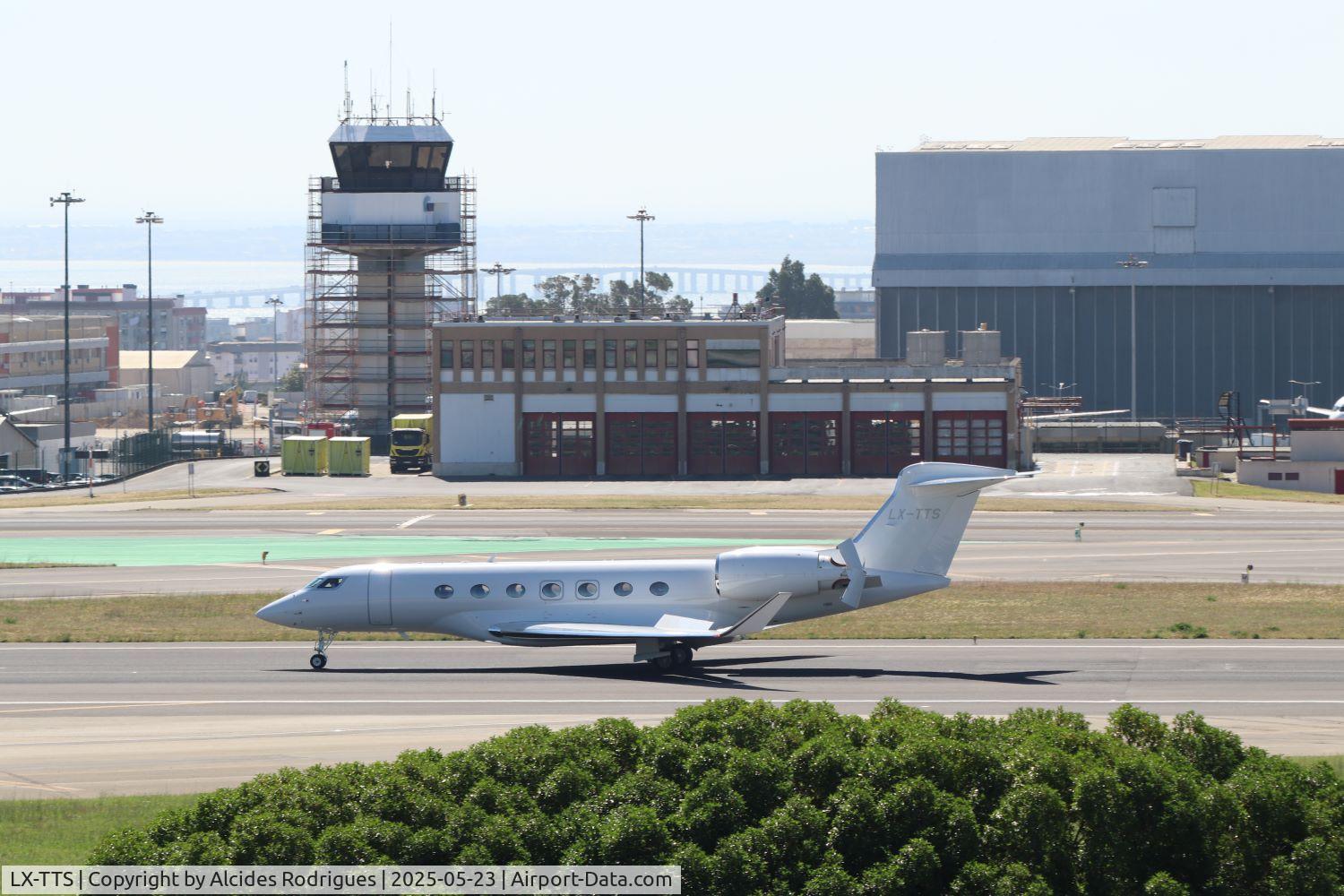 LX-TTS, 2024 Gulfstream GVII-G600 C/N 73161, LX-TTS aterra em Lisboa