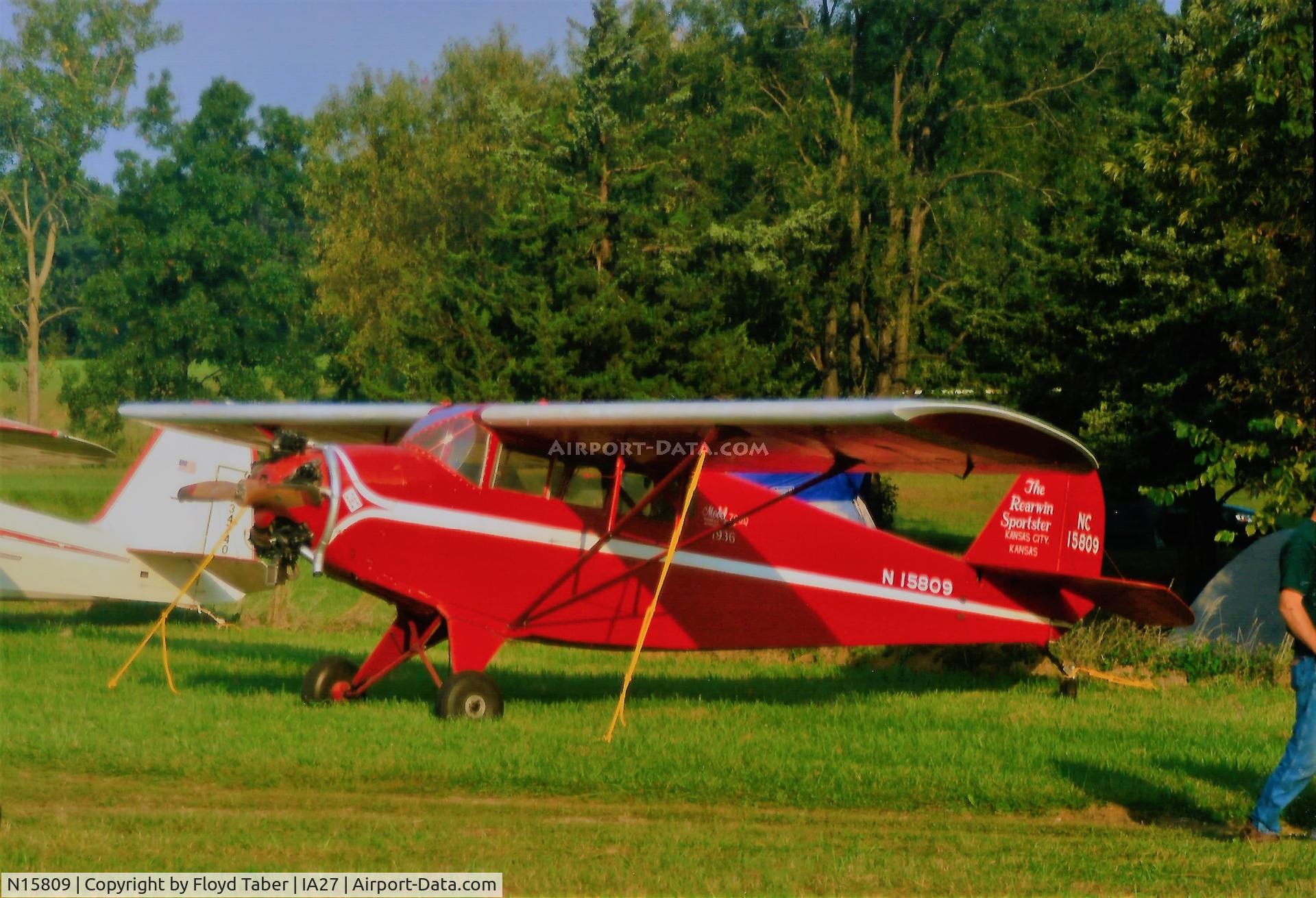 N15809, 1936 Rearwin 7000 C/N 445, At the Antique Airfield Fly In at Blakesburg Iowa