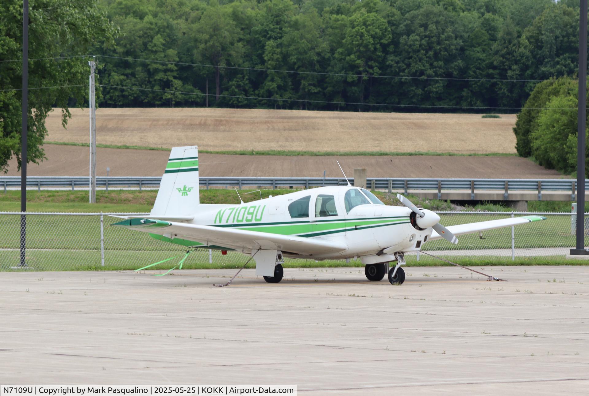 N7109U, 1964 Mooney M20C Ranger C/N 2739, Mooney M20C