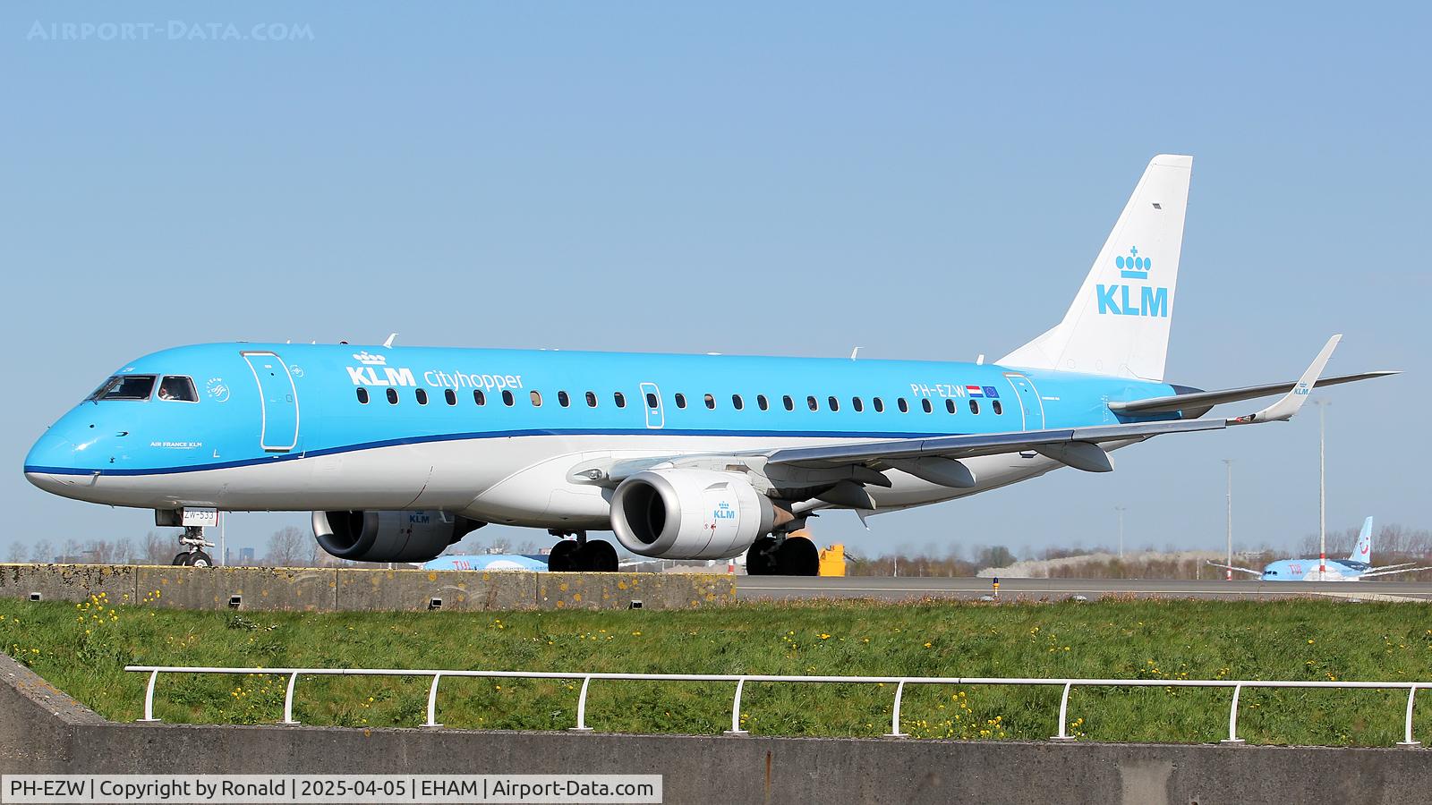 PH-EZW, 2012 Embraer 190LR (ERJ-190-100LR) C/N 19000533, at eham