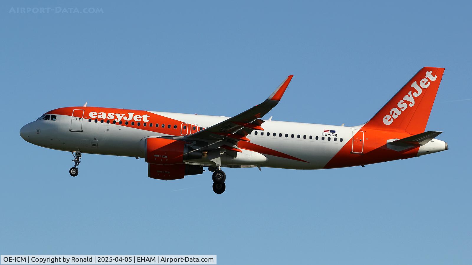 OE-ICM, 2015 Airbus A320-214 C/N 6416, at eham
