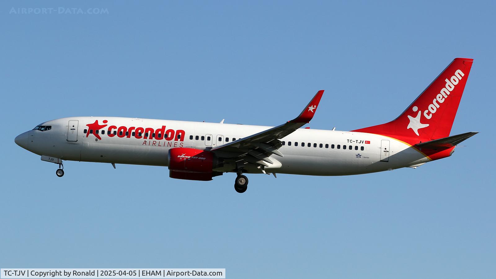 TC-TJV, 2008 Boeing 737-86J C/N 37740, at eham