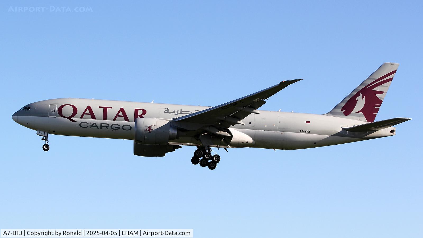 A7-BFJ, 2016 Boeing 777-FDZ C/N 62085, at eham
