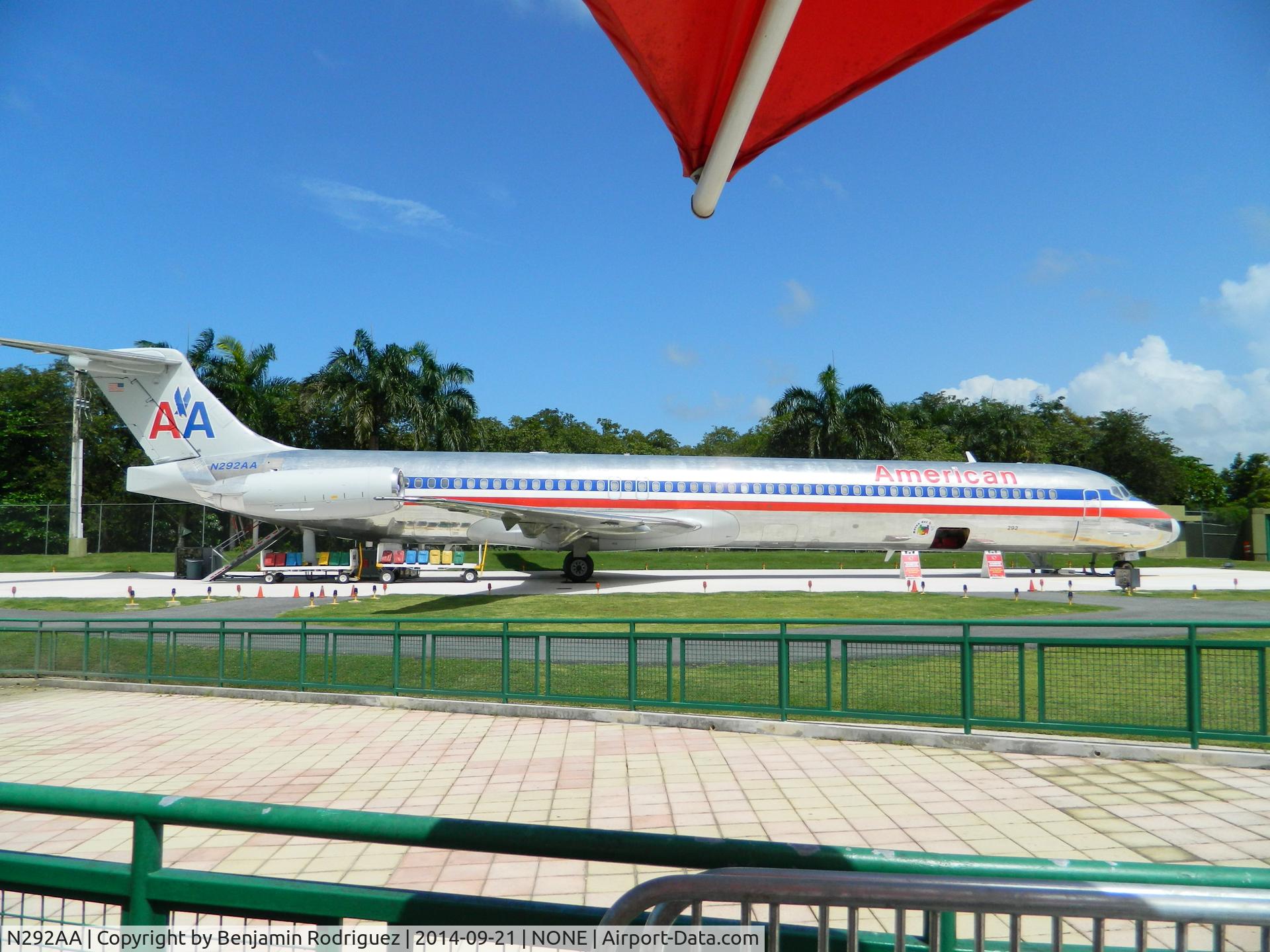 N292AA, 1985 McDonnell Douglas MD-82 (DC-9-82) C/N 49304, American Airlines MD-82 final location. The aircraft was donated by AA to the Children's Museum (Museo del Niño) at Carolina, PR, USA.