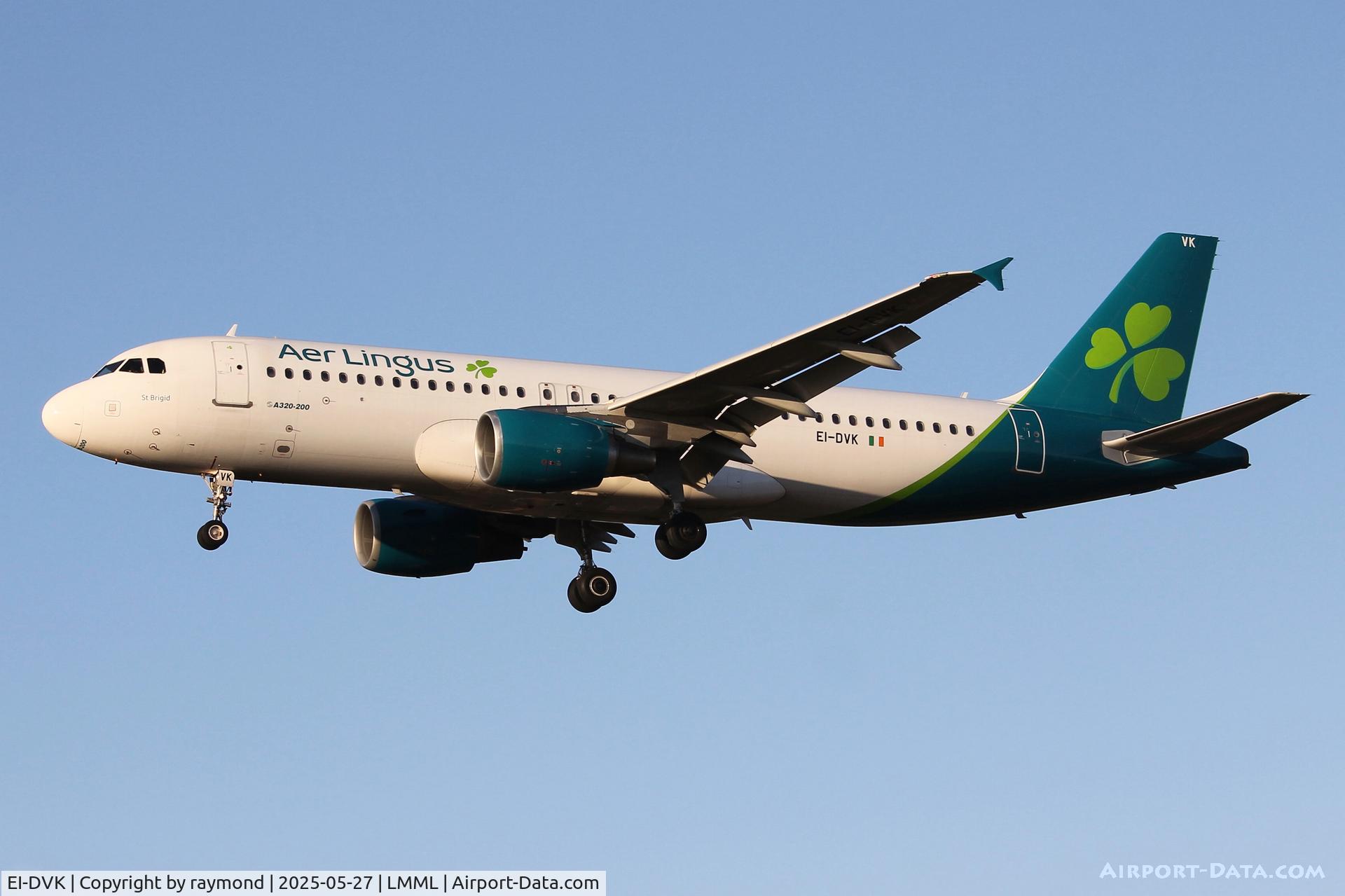 EI-DVK, 2011 Airbus A320-214 C/N 4572, Airbus A320-214 reg EI-DVK of Aer Lingus landing in Malta.