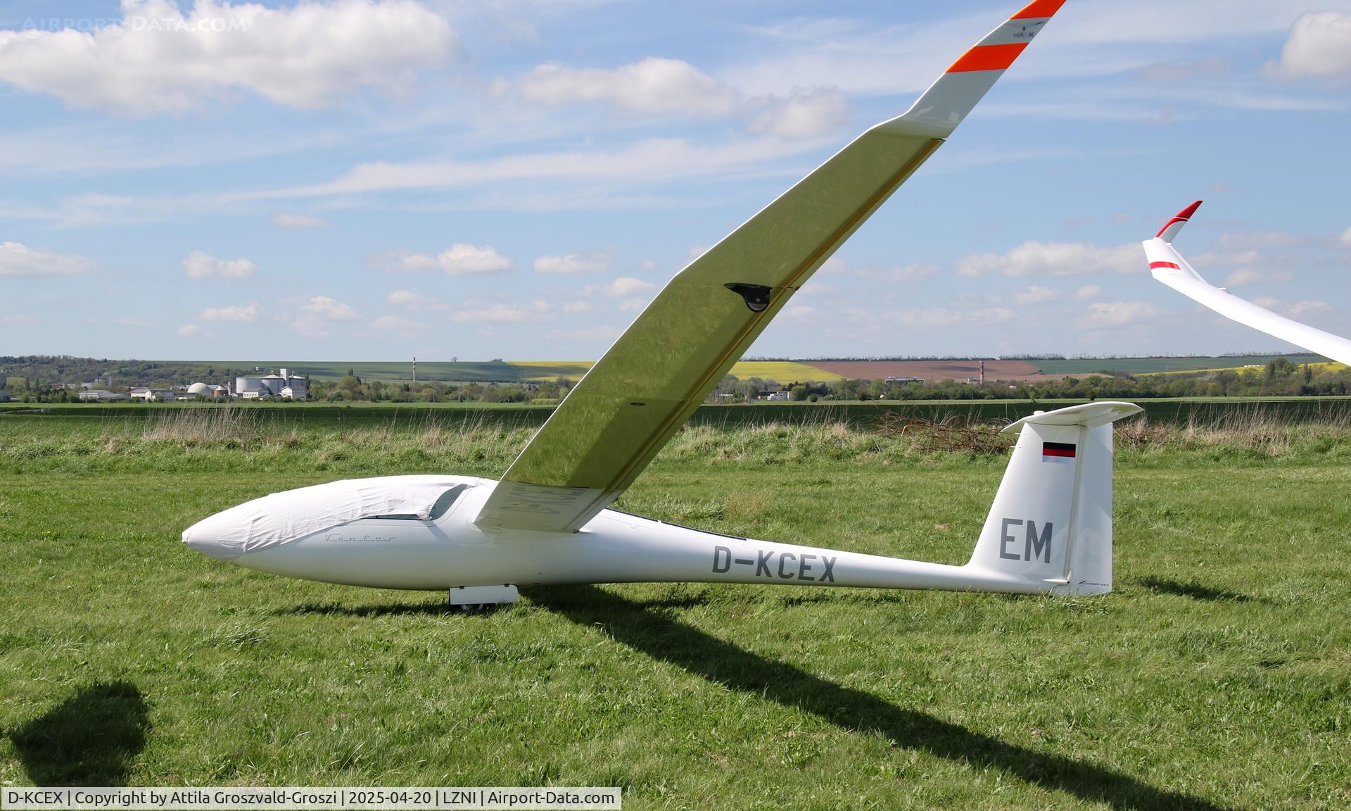 D-KCEX, Schempp-Hirth Ventus 3M C/N 052 MP, LZNI - Nitra Airport, Slovakia - Pribina Cup 2025