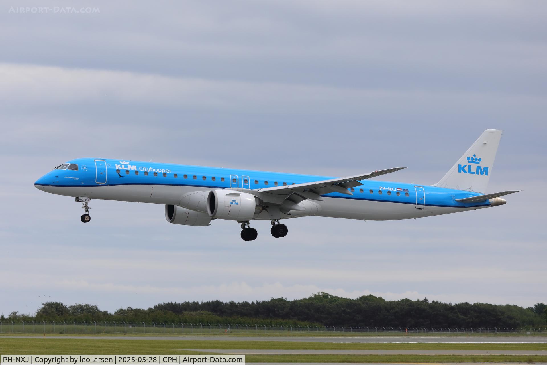PH-NXJ, 2022 Embraer E195-E2 (ERJ 190-400STD) C/N 20065, Copenhagen 25.5.2025