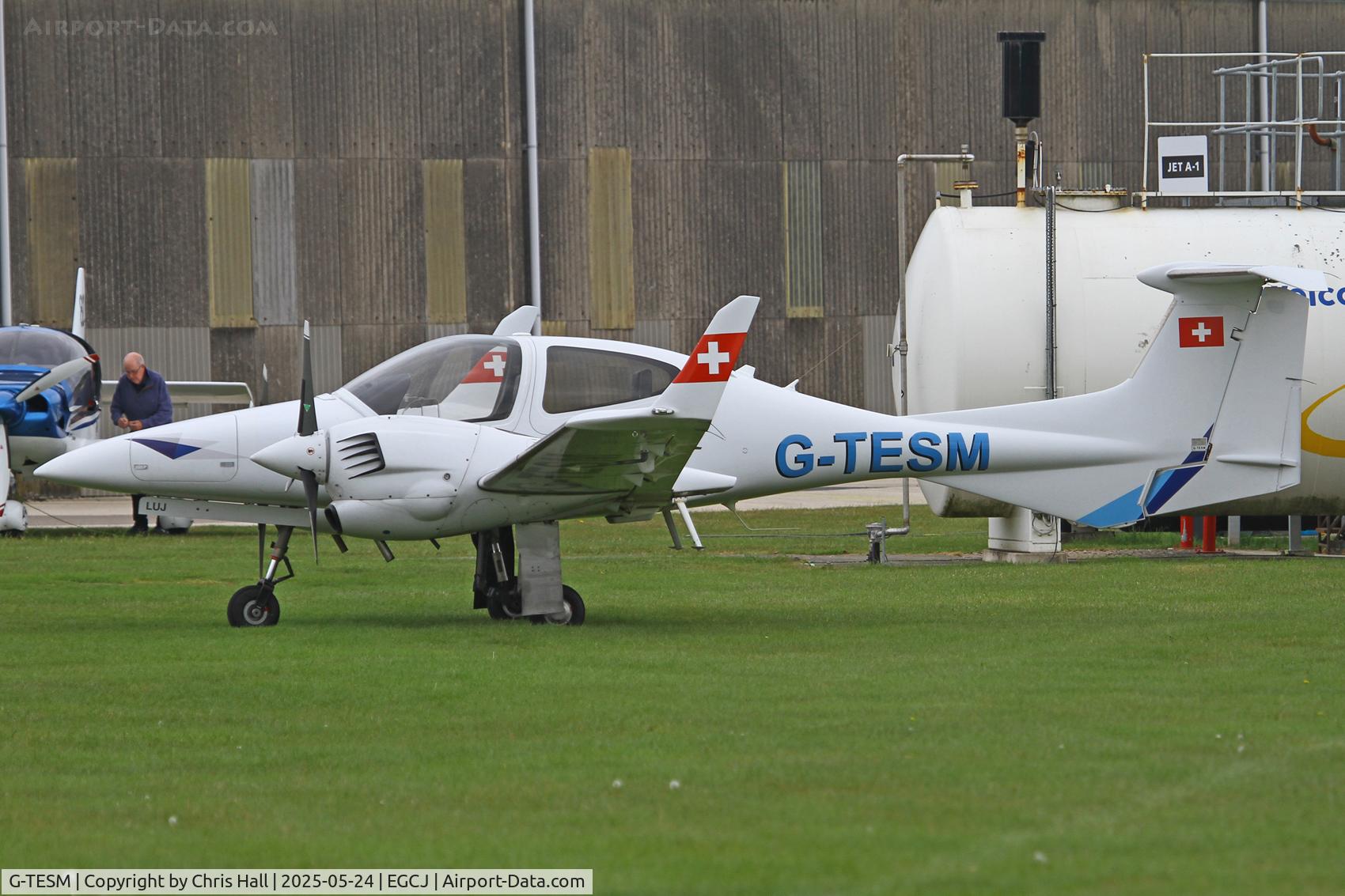 G-TESM, 2009 Diamond DA-42 Twin Star C/N 42.412, Sherburn - in - Elmet
