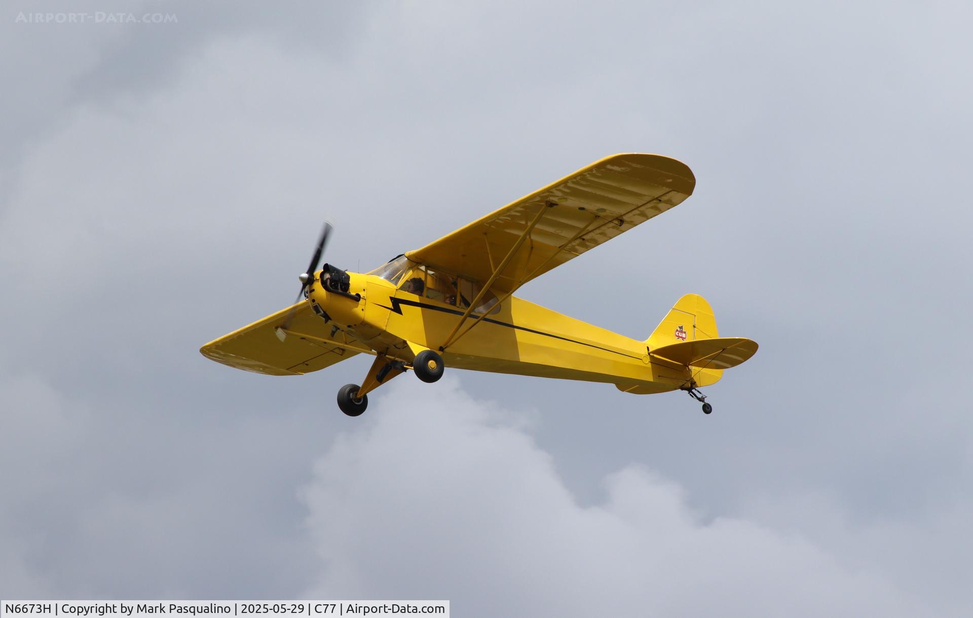 N6673H, 1946 Piper J3C-65 Cub C/N 19877, Piper J3C-65
