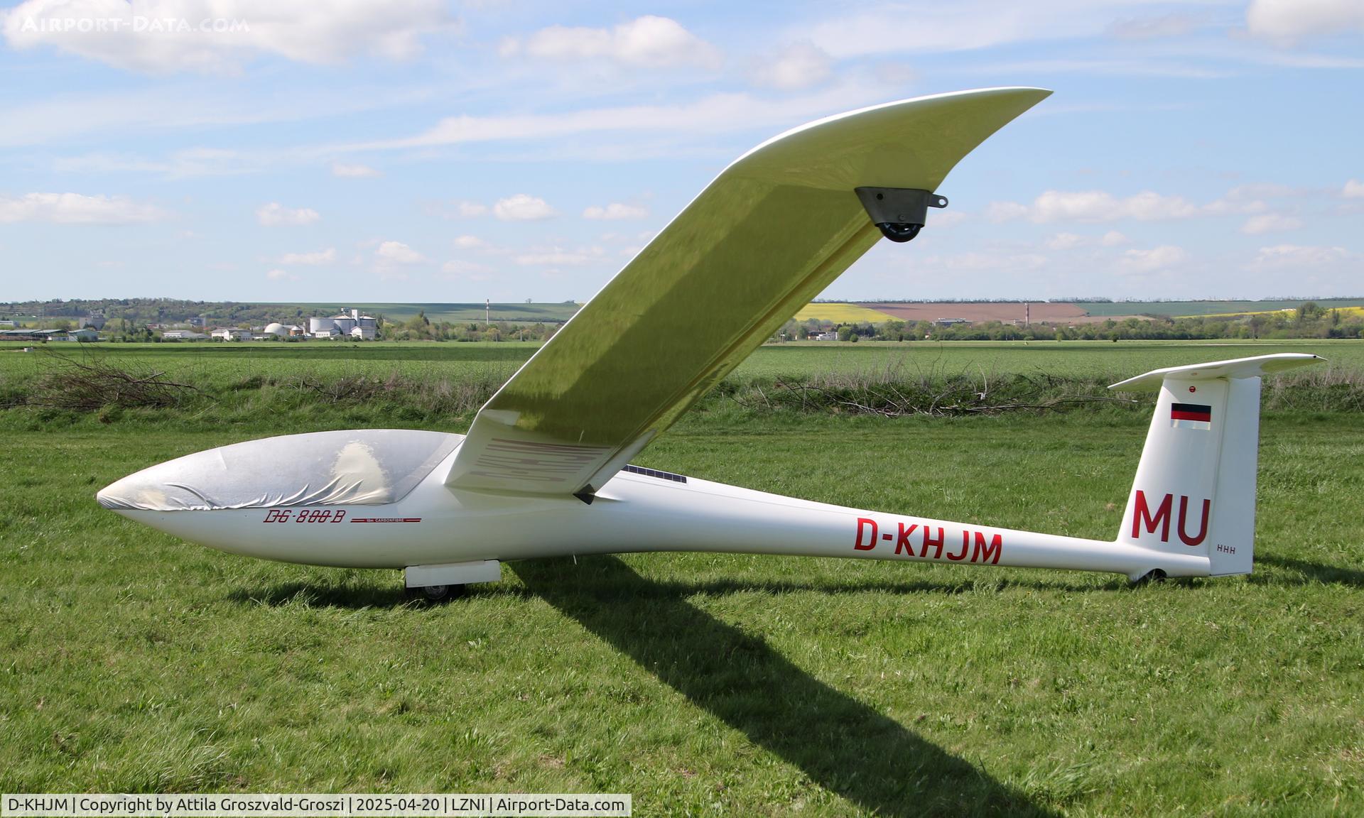 D-KHJM, 1998 Glaser-Dirks DG-800B C/N 8-125B54, LZNI - Nitra Airport, Slovakia - Pribina Cup 2025