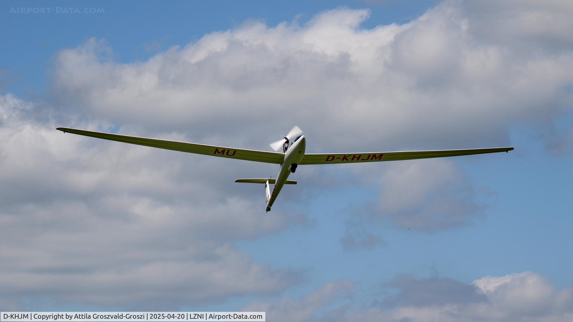 D-KHJM, 1998 Glaser-Dirks DG-800B C/N 8-125B54, LZNI - Nitra Airport, Slovakia - Pribina Cup 2025