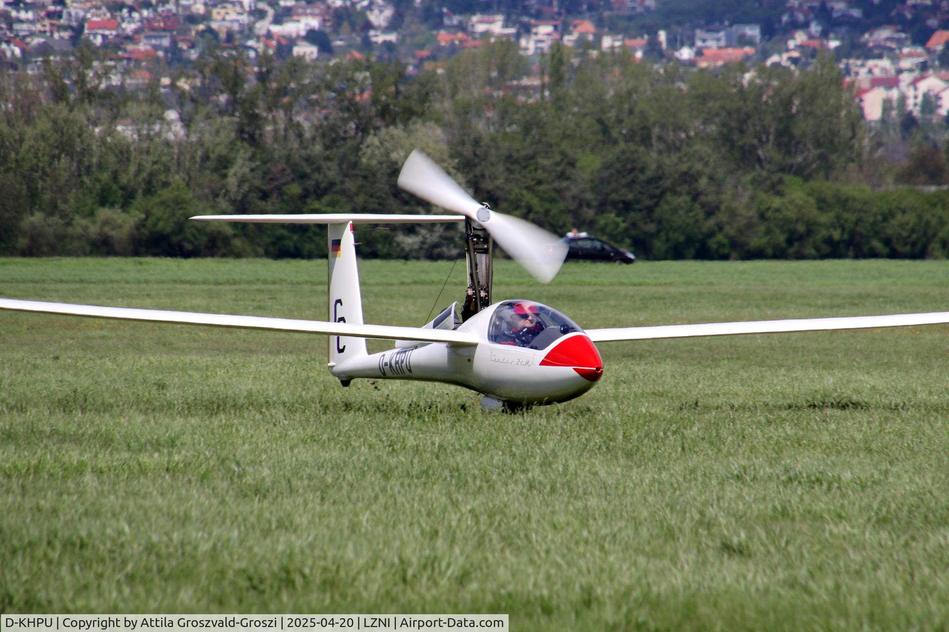 D-KHPU, 2001 Schempp-Hirth Ventus 2cM C/N 105, LZNI - Nitra Airport, Slovakia - Pribina Cup 2025