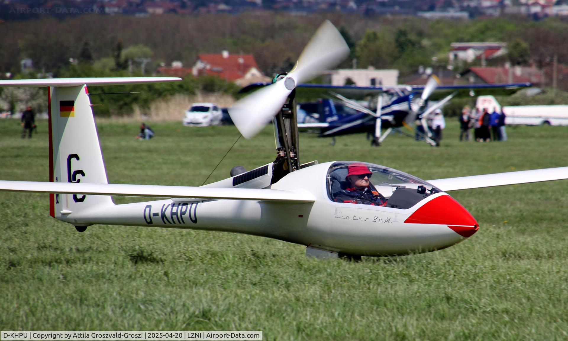 D-KHPU, 2001 Schempp-Hirth Ventus 2cM C/N 105, LZNI - Nitra Airport, Slovakia - Pribina Cup 2025