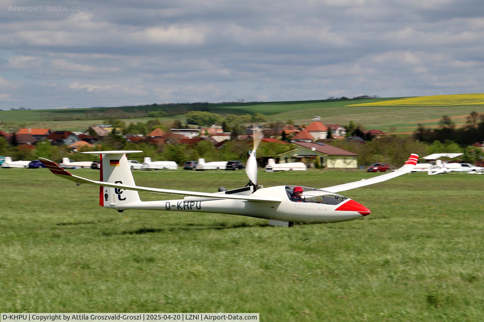 D-KHPU, 2001 Schempp-Hirth Ventus 2cM C/N 105, LZNI - Nitra Airport, Slovakia - Pribina Cup 2025