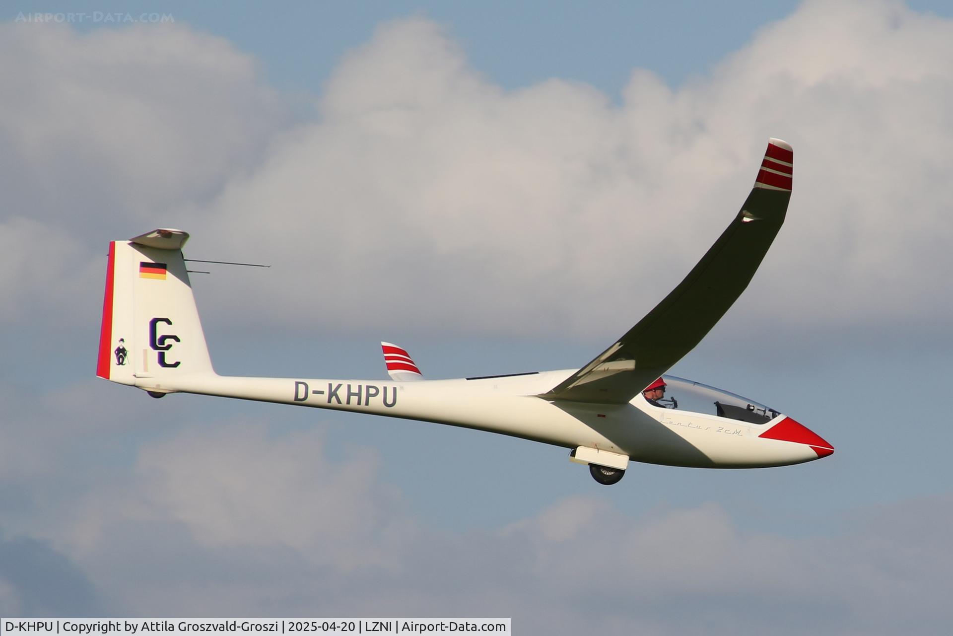 D-KHPU, 2001 Schempp-Hirth Ventus 2cM C/N 105, LZNI - Nitra Airport, Slovakia - Pribina Cup 2025