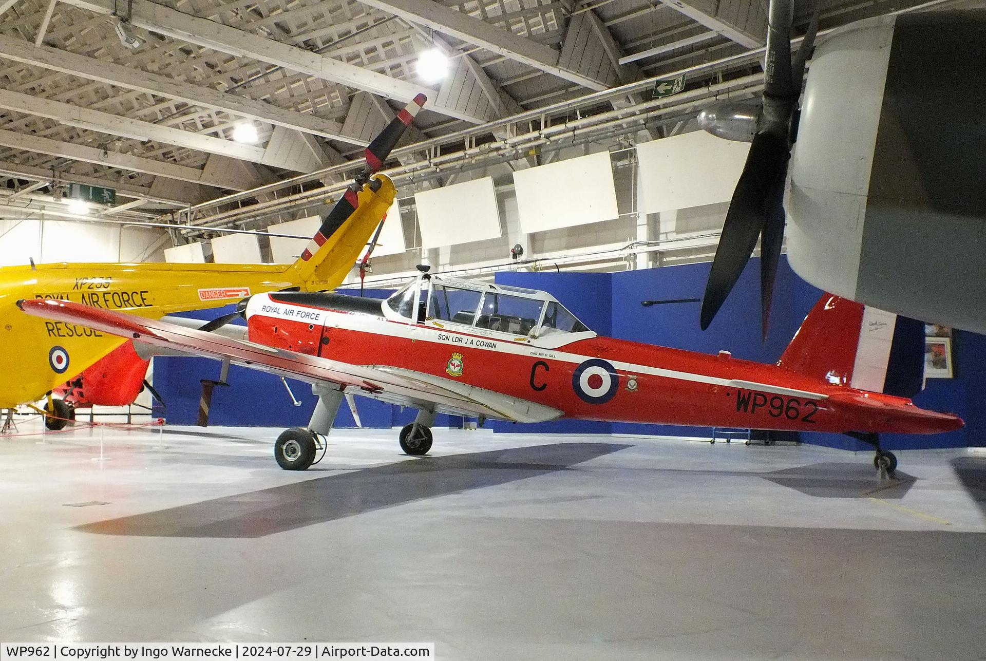 WP962, De Havilland DHC-1 Chipmunk T.10 C/N C1/0809, De Havilland DHC-1 Chipmunk T10 at the RAF Museum Hendon