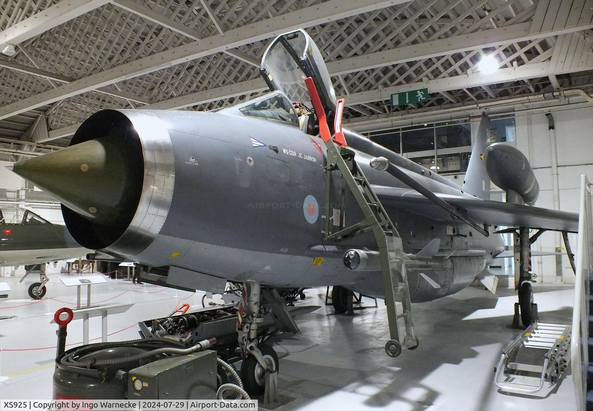 XS925, 1967 English Electric Lightning F.6 C/N 95258, English Electric (BAC) Lightning F6 at the RAF Museum Hendon