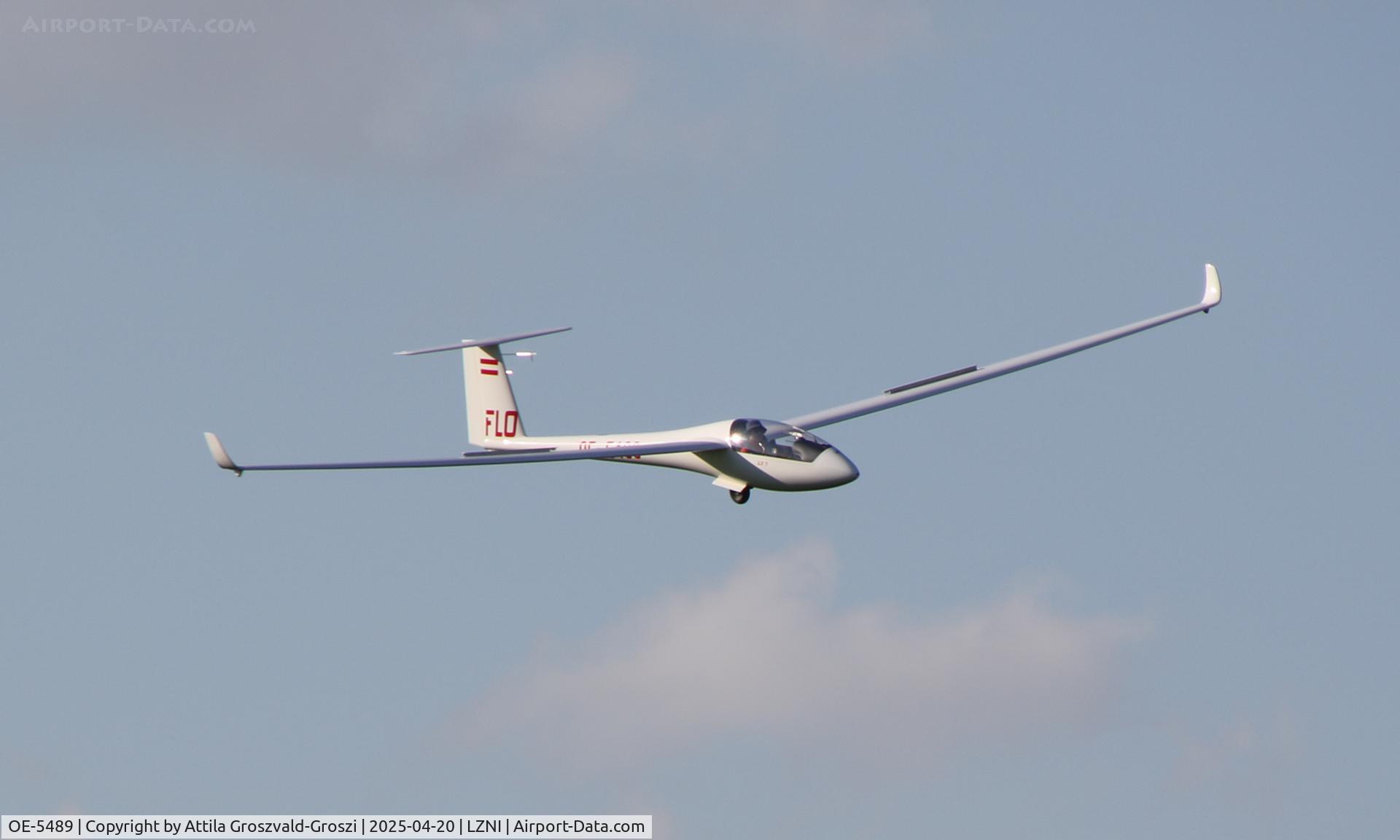 OE-5489, Rolladen-Schneider LS7-WL, LZNI - Nitra Airport, Slovakia - Pribina Cup 2025