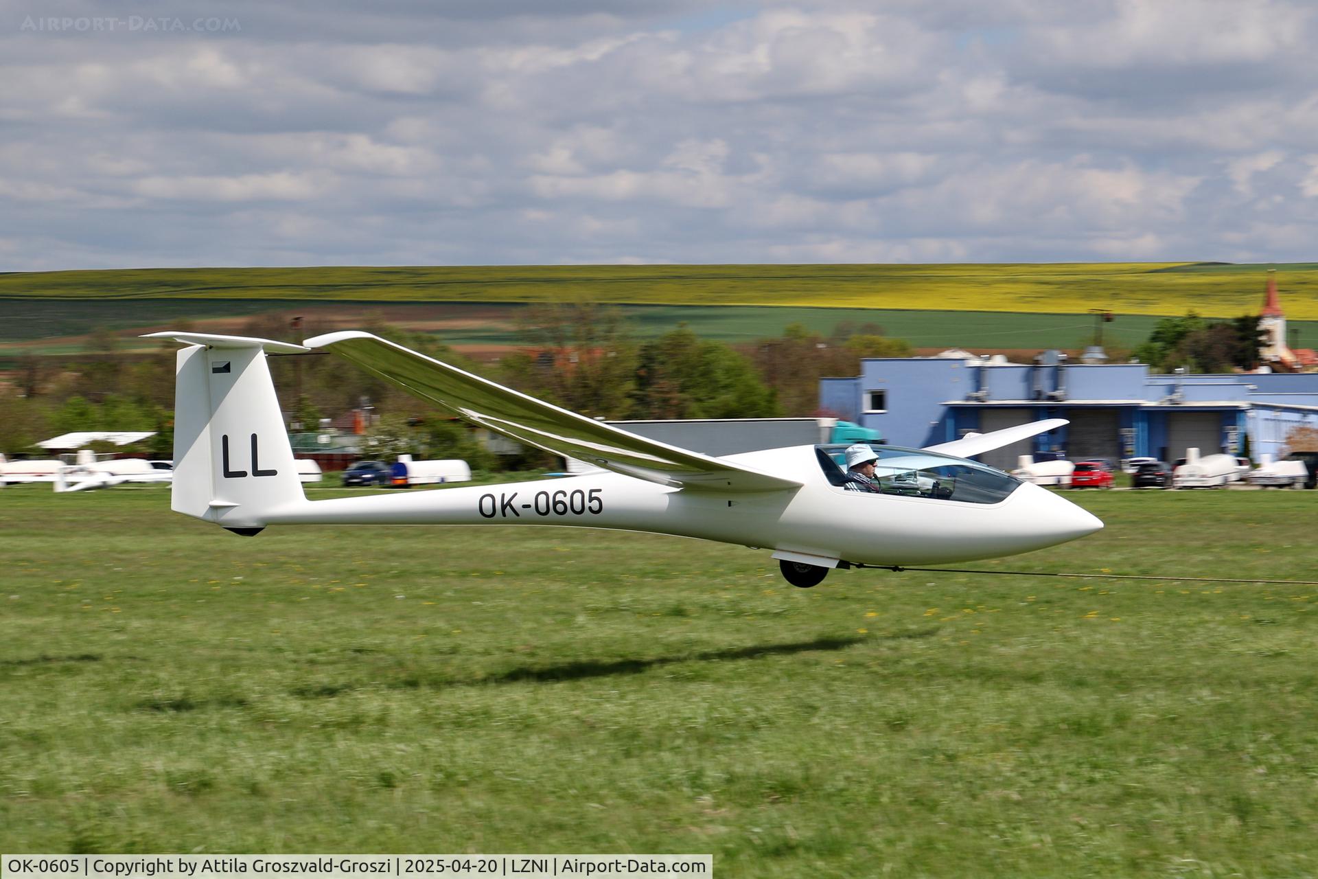 OK-0605, Schleicher ASW 20 L C/N 20424, LZNI - Nitra Airport, Slovakia - Pribina Cup 2025