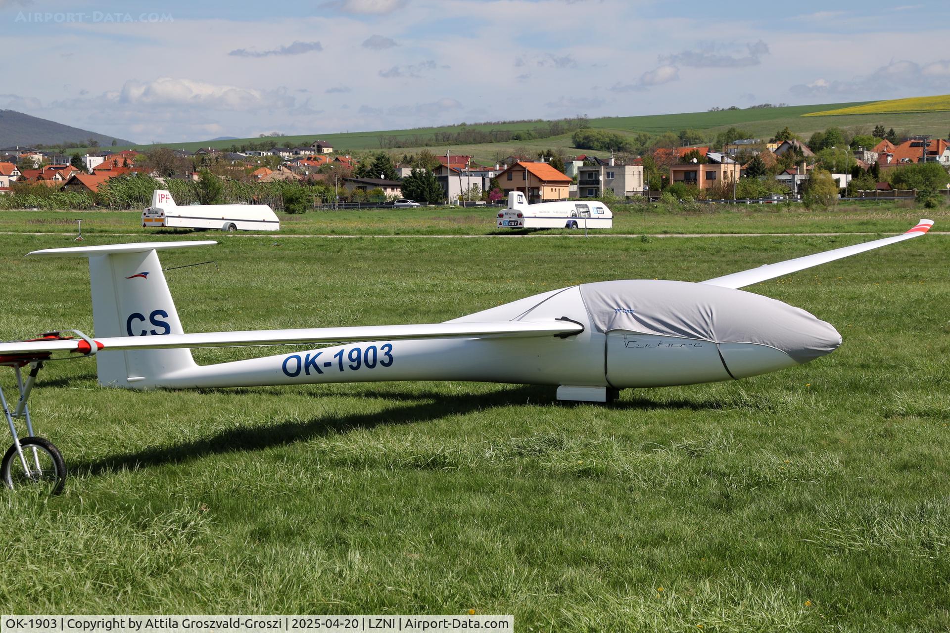OK-1903, 1989 Schempp-Hirth VENTUS C C/N 419, LZNI - Nitra Airport, Slovakia - Pribina Cup 2025