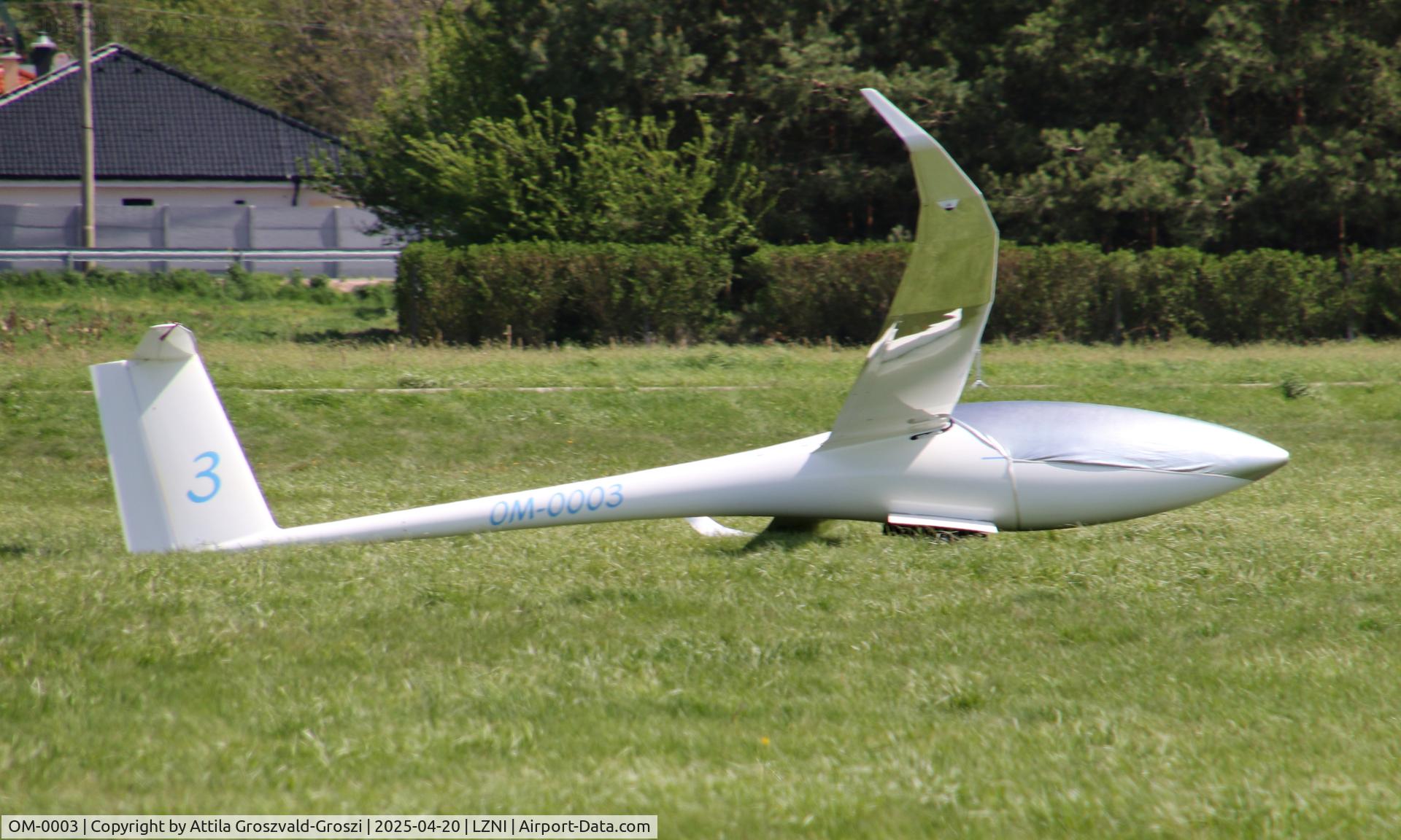 OM-0003, Jonker JS-3 Rapture C/N 3.MD056, LZNI - Nitra Airport, Slovakia - Pribina Cup 2025