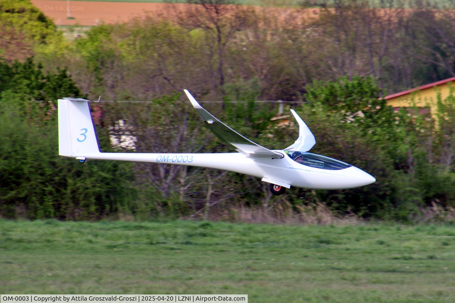 OM-0003, Jonker JS-3 Rapture C/N 3.MD056, LZNI - Nitra Airport, Slovakia - Pribina Cup 2025
