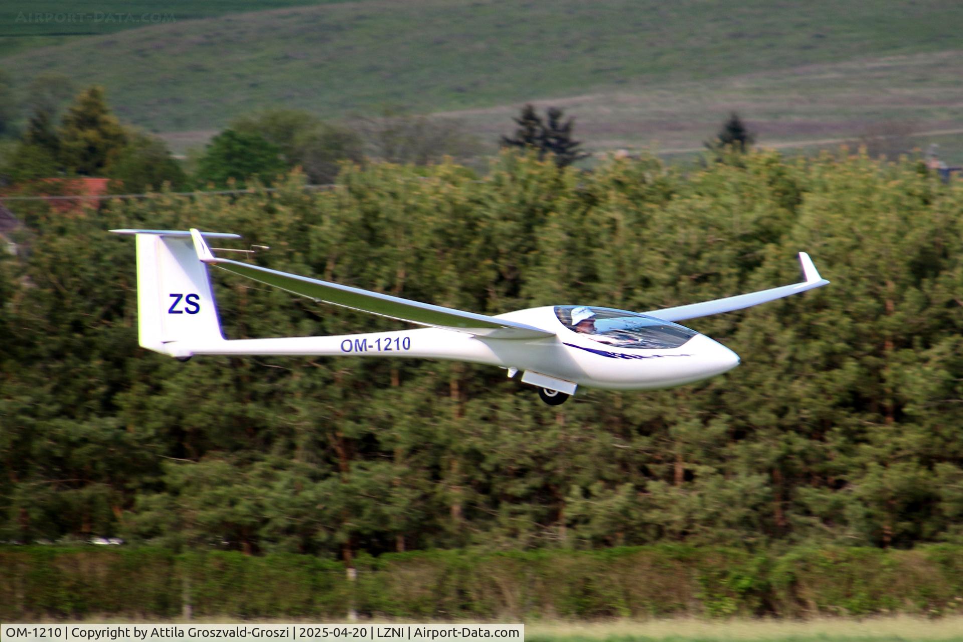 OM-1210, 1991 Schleicher ASW-24 C/N 24114, LZNI - Nitra Airport, Slovakia - Pribina Cup 2025