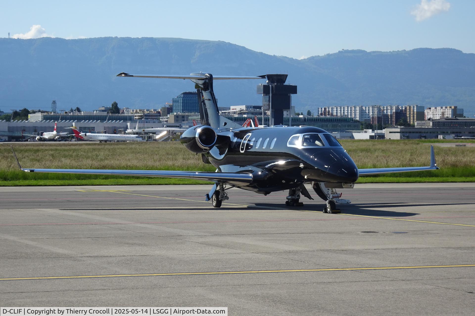 D-CLIF, Embraer EMB-505 Phenom 300 C/N 50500456, Parked on a sunny morning