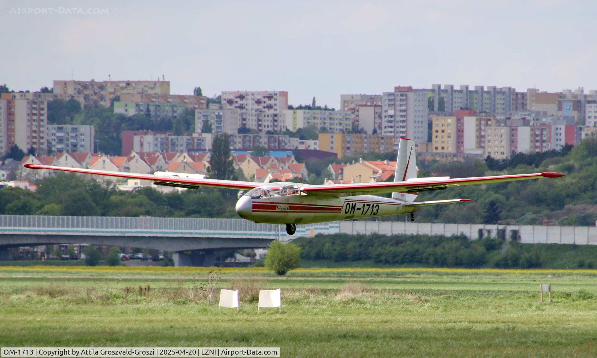 OM-1713, Let L-13 Blanik C/N 817403, LZNI - Nitra Airport, Slovakia - Pribina Cup 2025. Out of competition.