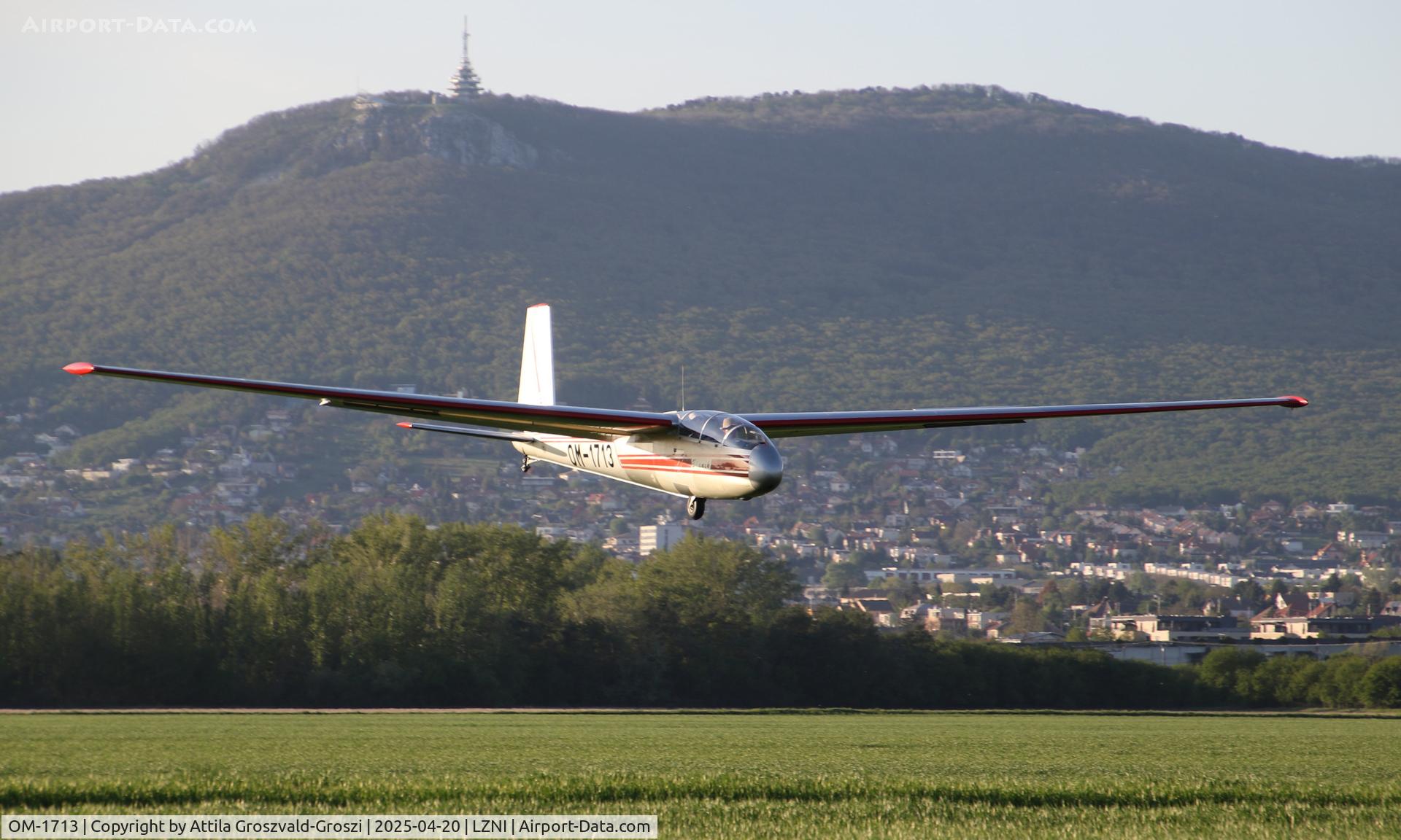 OM-1713, Let L-13 Blanik C/N 817403, LZNI - Nitra Airport, Slovakia - Pribina Cup 2025. Out of competition.