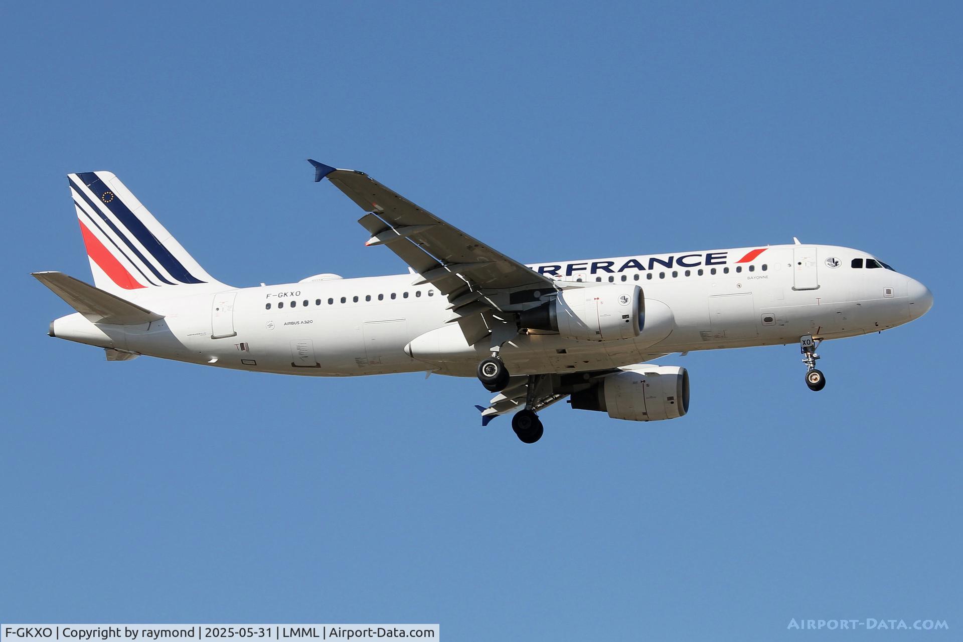 F-GKXO, 2008 Airbus A320-214 C/N 3420, Air France Airbus A320-214 reg F-GKXO on finals for RW13 Malta.