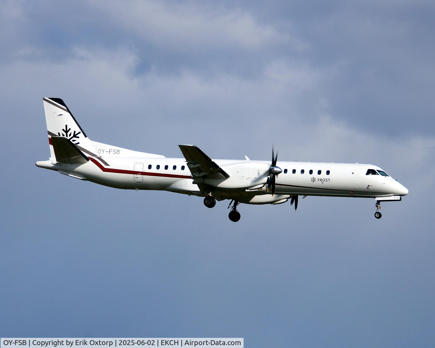 OY-FSB, 1995 Saab 2000 C/N 2000-013, OY-FSB landing rw 22L
