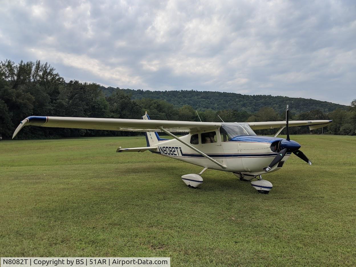 N8082T, 1960 Cessna 175B Skylark C/N 17556782, N8082T Byrd's Adventure Center Summer 2023