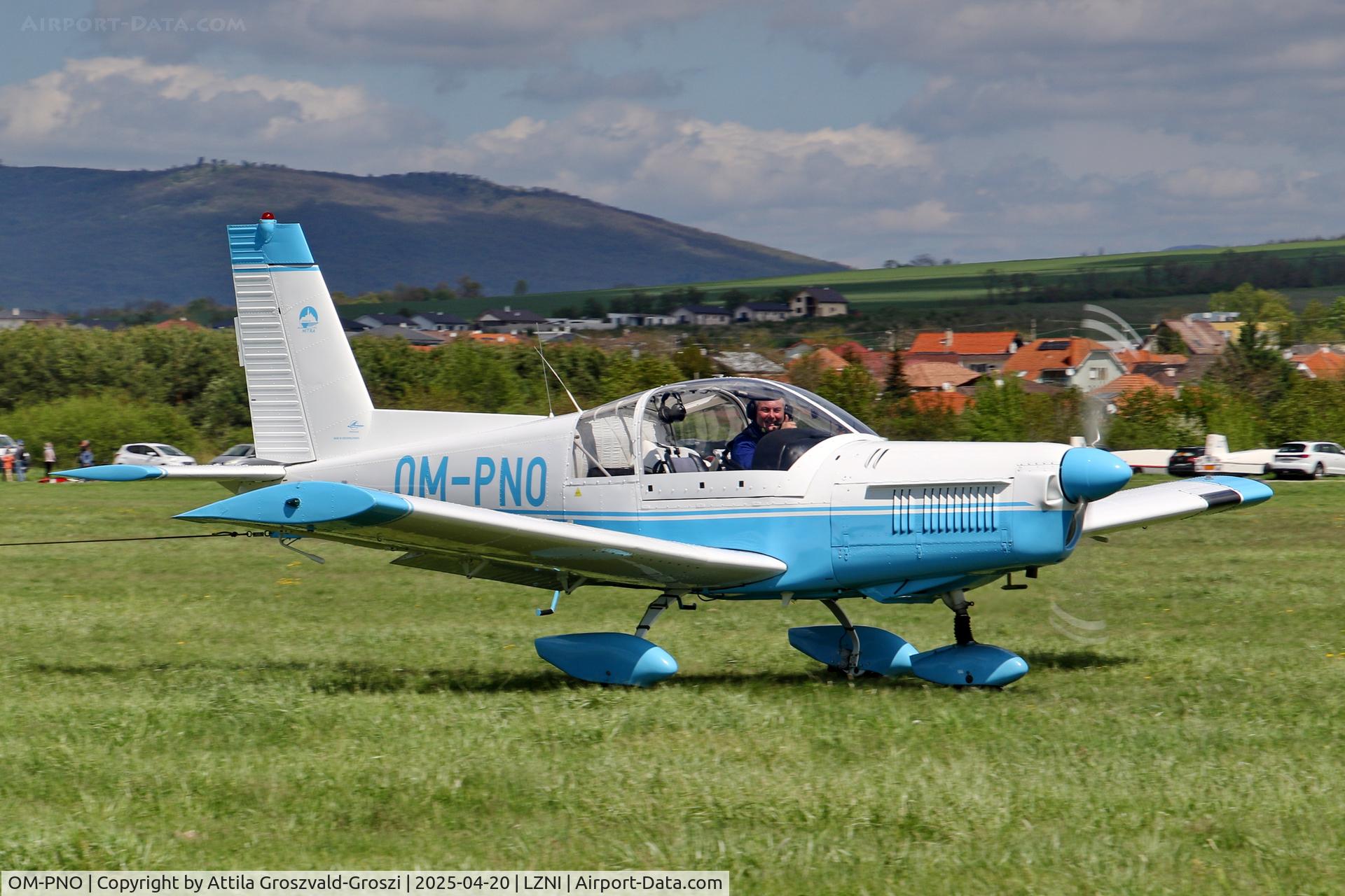 OM-PNO, 1985 Zlin Z-142 C/N 0400, LZNI - Nitra Airport, Slovakia - Pribina Cup 2025.